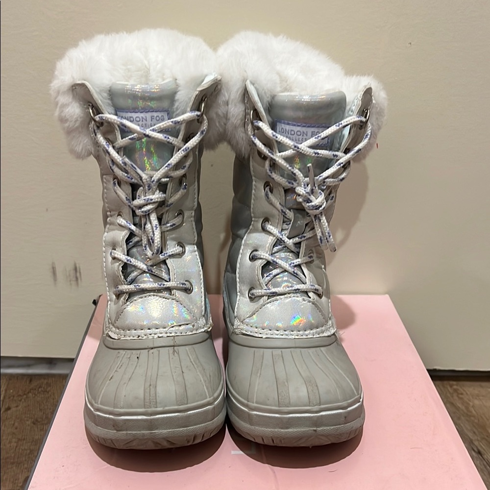 London Fog Silver Winter Boots
